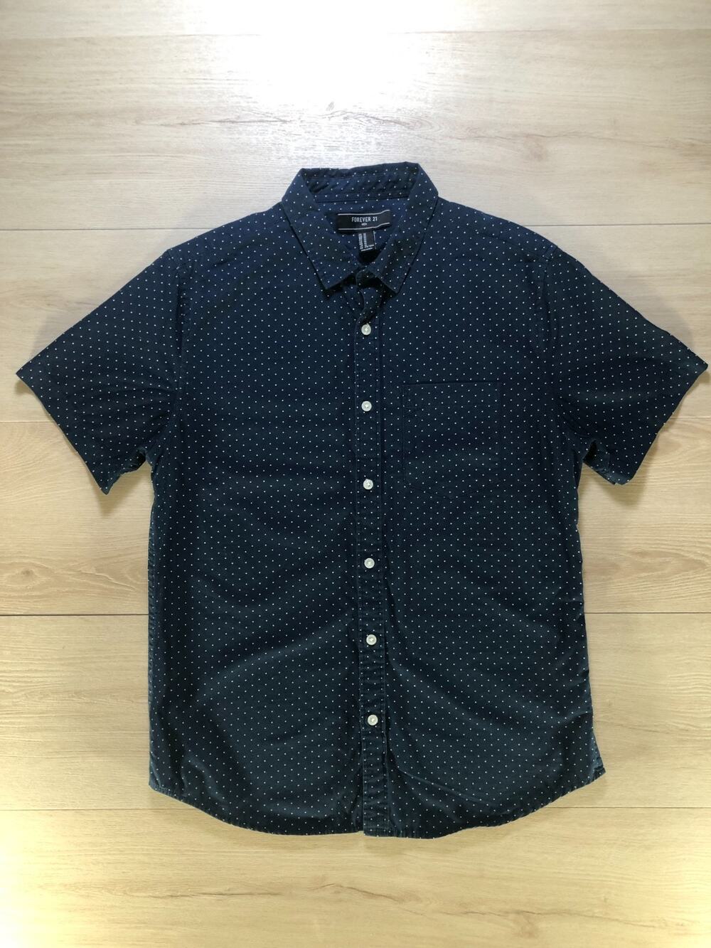 Forever 21 Men Polka Dot Short Sleeve Button Up Shirt Navy M [0020]